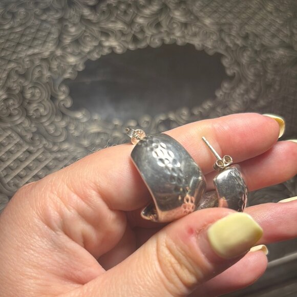 Vintage Sterling Silver 925 Elegant Statement Curved Hoop Earrings - Picture 6 of 11